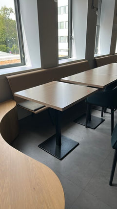 Table de cafétéria 70x70 Chêne clair - 3-4