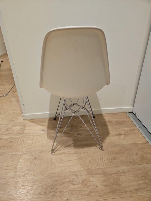 Chaise de réunion Vitra - Havelock Blue