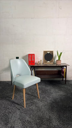 Chaise de cafétéria Collinet Opéra cuir - ambiance