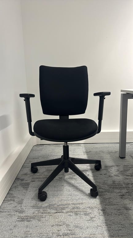 Fauteuil de bureau noir