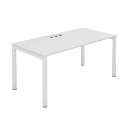 Bureau droit 160 cm avec accès top et goulotte