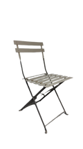 Chaise pliante en métal kaki