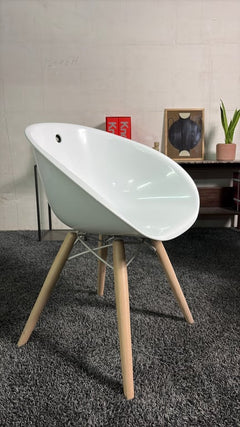 Chaise de cafétéria Pedrali Gliss 904 - 3-4