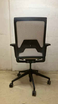 Fauteuil de bureau avec roulettes et dossier en résille