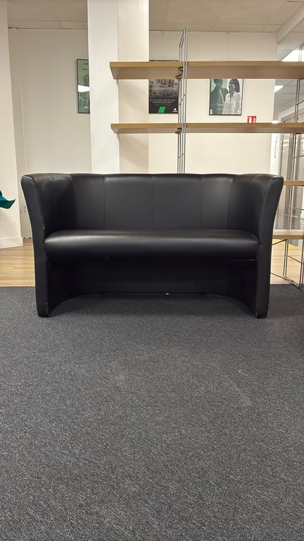 Canapé rond en cuir noir Profi Round VR2 - 3-4