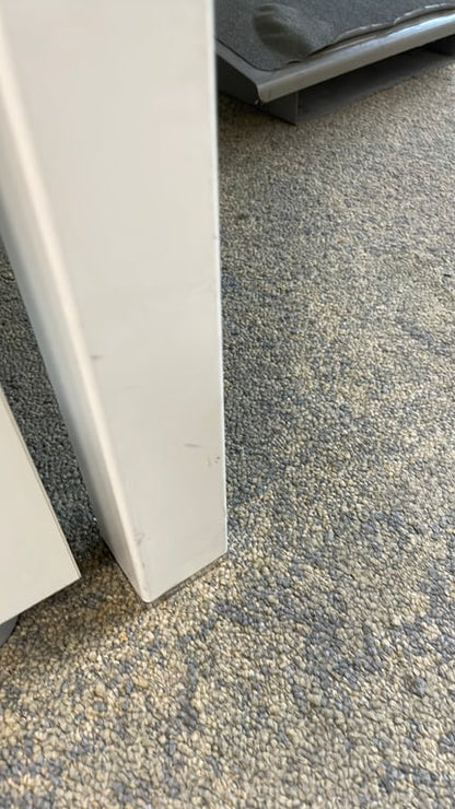 Bureau droit 160x75 avec accès