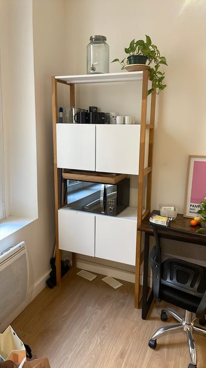 Bibliothèque en bois avec portes battantes