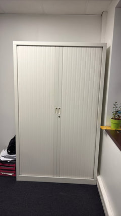 Armoire à rideaux haute 198cm - 3-4