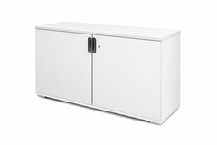 Armoire basse avec clés