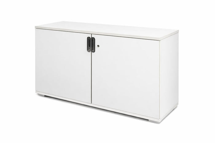 Armoire basse avec clés