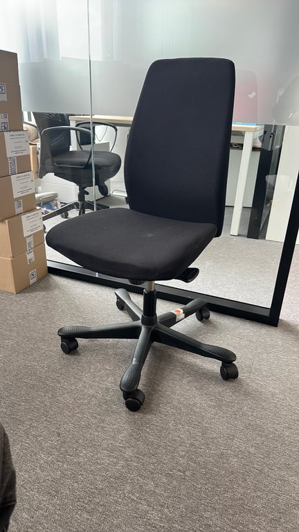 Fauteuil de bureau - Kinnarps 5000 sans accoudoirs - 3-4