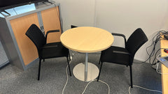 Table ronde 80x80 chêne clair métal greychrome - ambiance