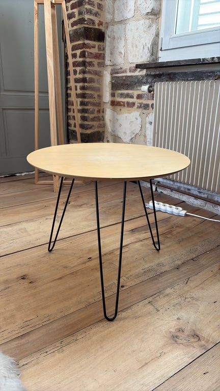 Table basse ronde en bois et métal - 3-4