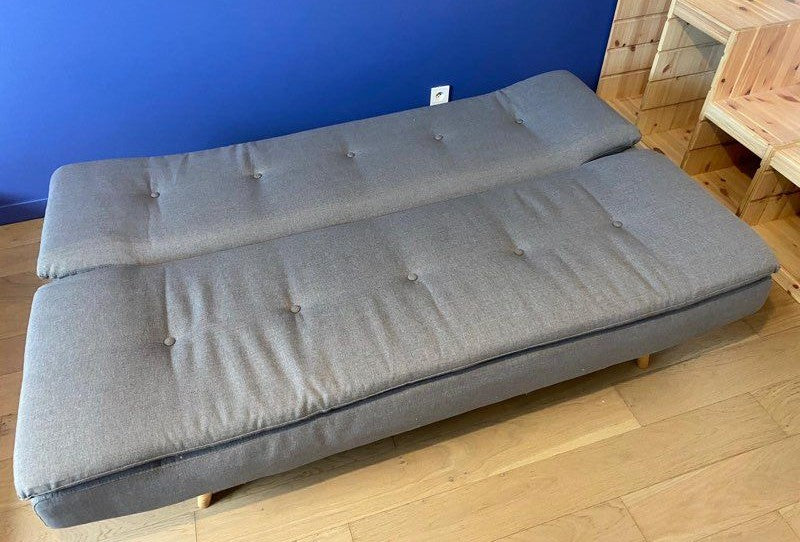 Canapé convertible gris clair