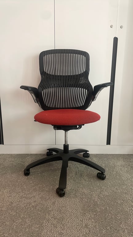 Fauteuil de bureau Knoll Génération Rouge - face