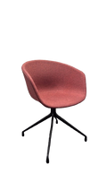 Chaise de réunion avec accoudoirs et coque