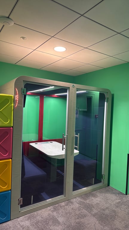 Cabine acoustique 4 places - Sbs Quatro - 3-4