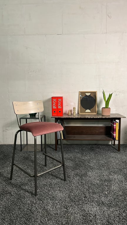 Chaise de bar Les Gambettes Suzie Rose - ambiance