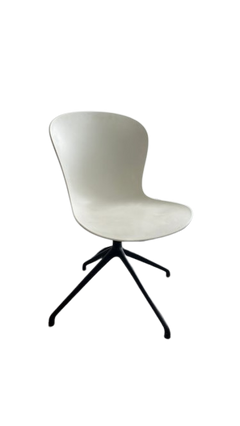 Chaise de réunion avec dossier plein et piètement étoile