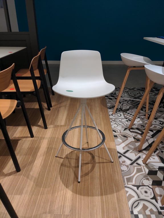Assise rotative