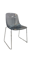 Chaise cafétéria transparente