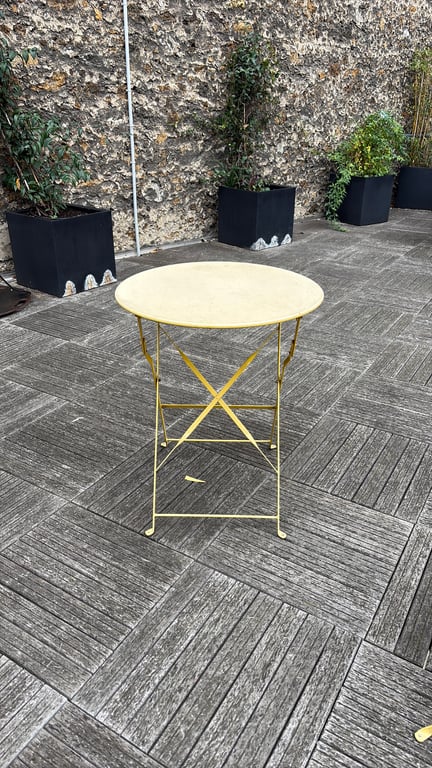 Table d'extérieur ronde 60x60 métal rabattable - 3-4