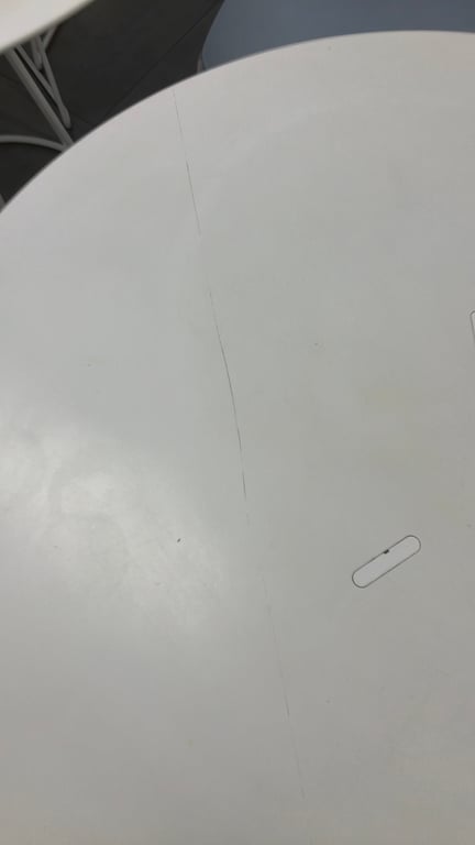 Table ronde de cafétéria