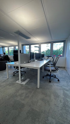 Bureau multiposte Kinnarps Série P