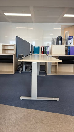 Bureau réglable 180x80 Haworth - Court à gauche