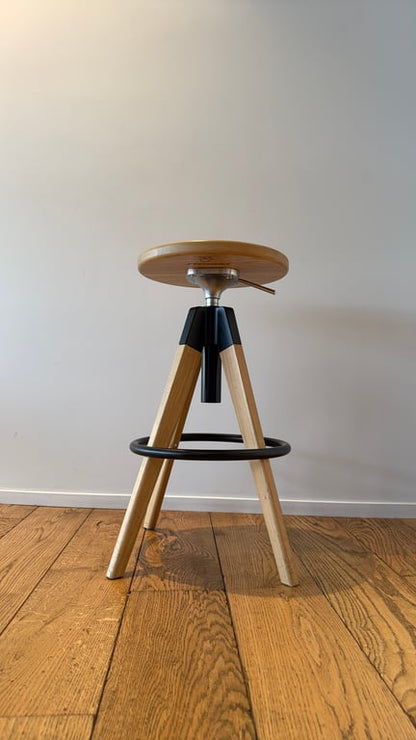 Tabouret en Bois Créme avec Assise Pivotante