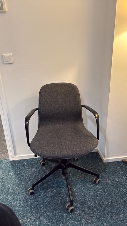 Chaise de réunion IKEA Langfjall Gris - 3-4