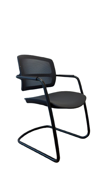 Chaise de réunion avec accoudoirs et piètement luge