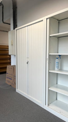 Meroni - Armoire Haute avec Portes Coulissantes et Fermeture à Clé - 3-4