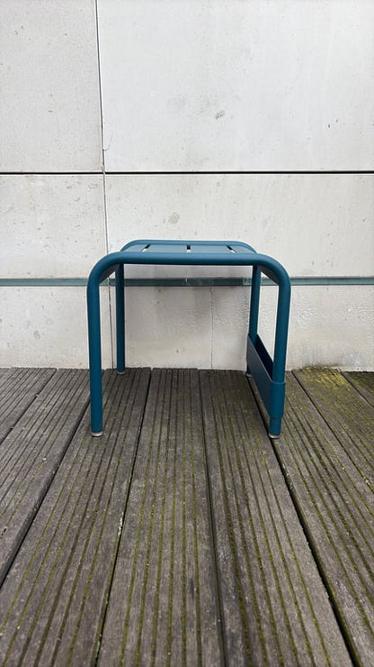 Table d'extérieur rectangulaire en métal Picton Blue
