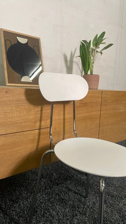 Chaise de cafétéria Magis Mariolina - ambiance