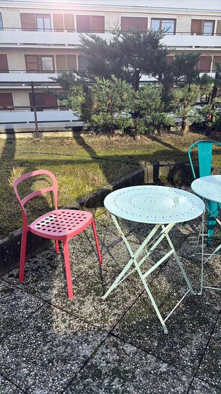 Table ronde d'extérieur 60x60 métal rabattable - 3-4