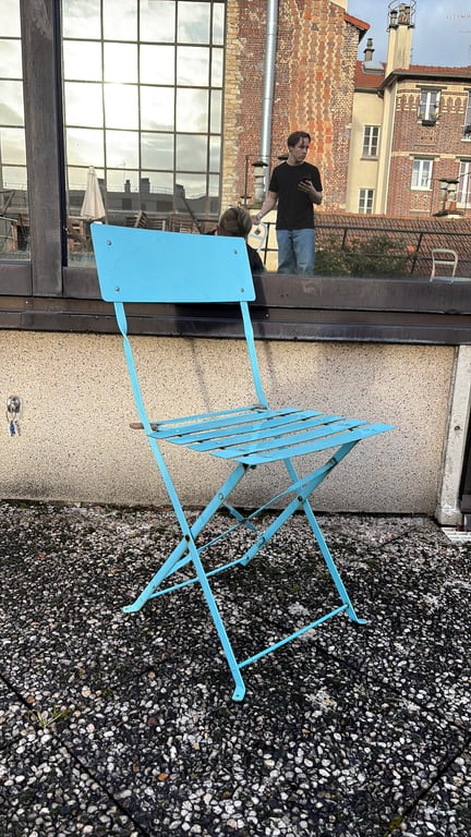 Chaise pliante Sky Blue en métal - 3-4