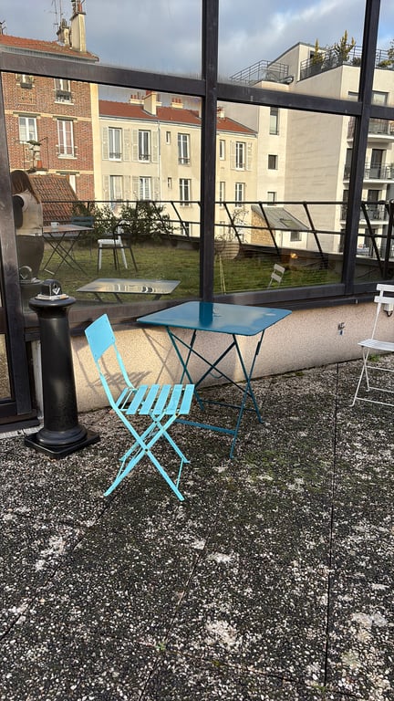 Chaise pliante Sky Blue en métal - 3-4