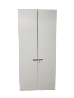 Armoire haute blanche en bois mélaminé