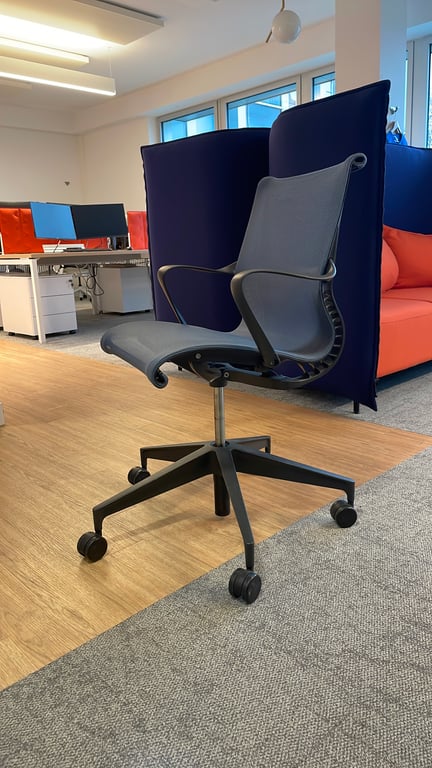 Fauteuil de bureau Setu avec piètement étoile