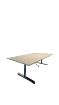 Table de réunion trapèze Wilkhahn - Travis 661/6