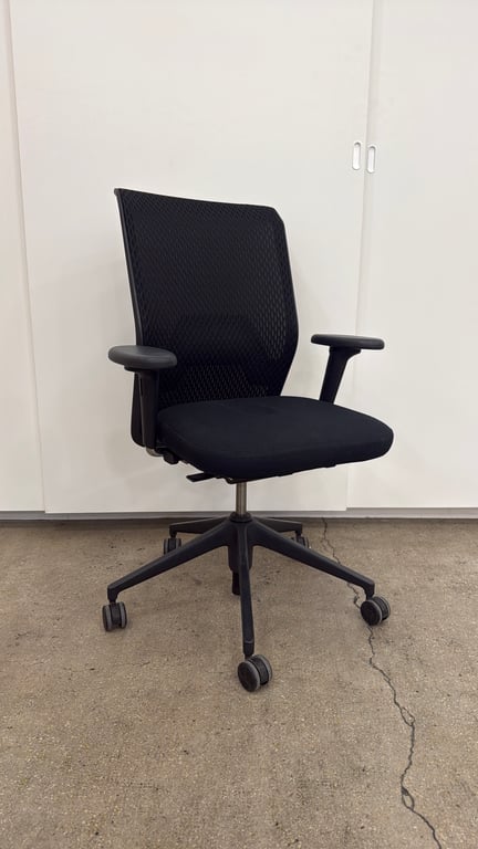 Vitra - ID Mesh - Fauteuil de bureau - accoudoirs 3D