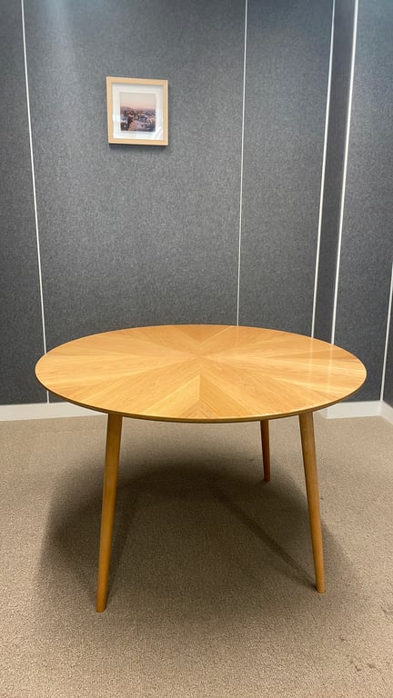 Table ronde 120x120 chêne - face