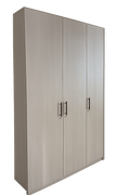 Armoire trois portes en bois