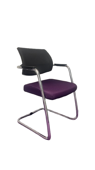 Chaise de réunion avec accoudoirs et dossier en résille