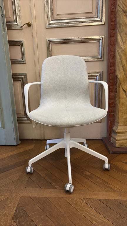 Chaise de réunion avec roulettes et accoudoirs - 3-4