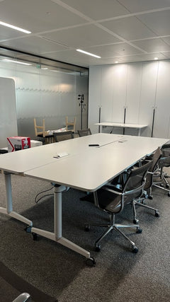 Bureau droit 160x80 Steelcase - ambiance
