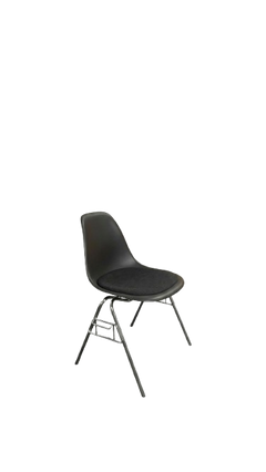 Chaise de réunion Vitra Eames Plastic Chair Noir