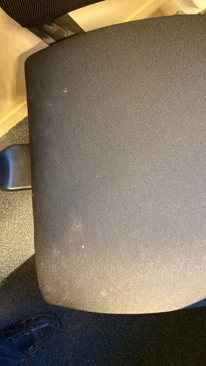 Fauteuil de bureau avec roulettes et accoudoirs réglables