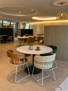 Table de cafétéria ronde en métal 4 personnes - Pedrali
